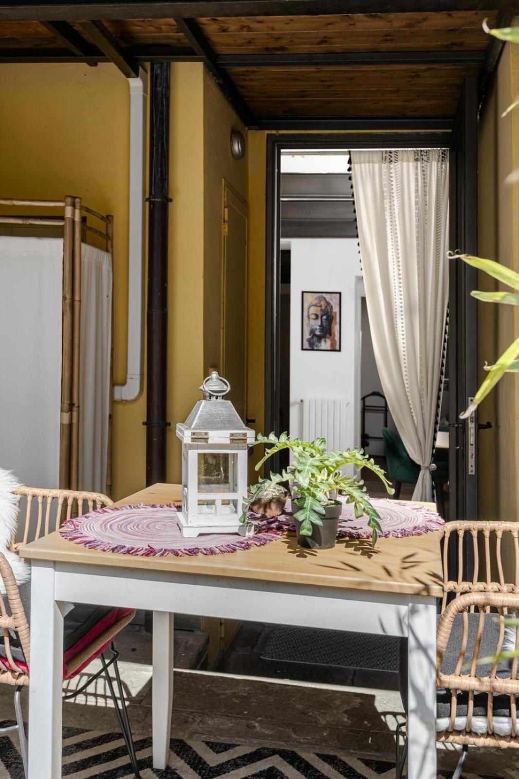 Nadia's Lovely - With Private Garden And Jacuzzi